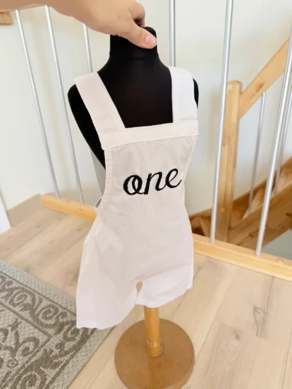 'One' Yazılı Doğum Günü Tulumu